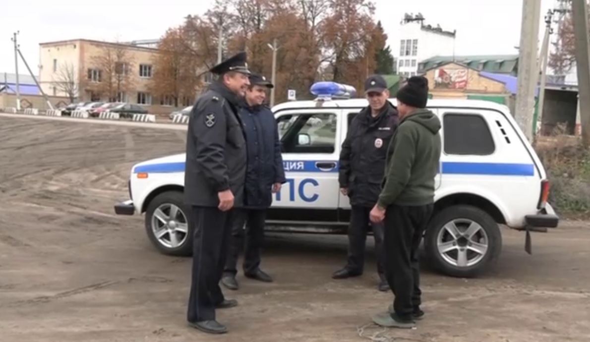 Саратовские полицейские спасли заблудившегося в лесу грибника